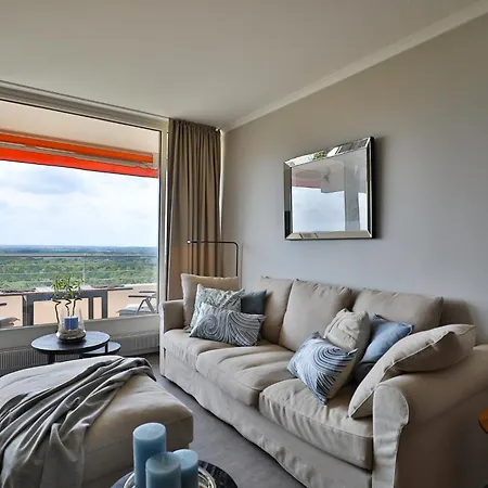 View 25th Floor, App 331 شقة